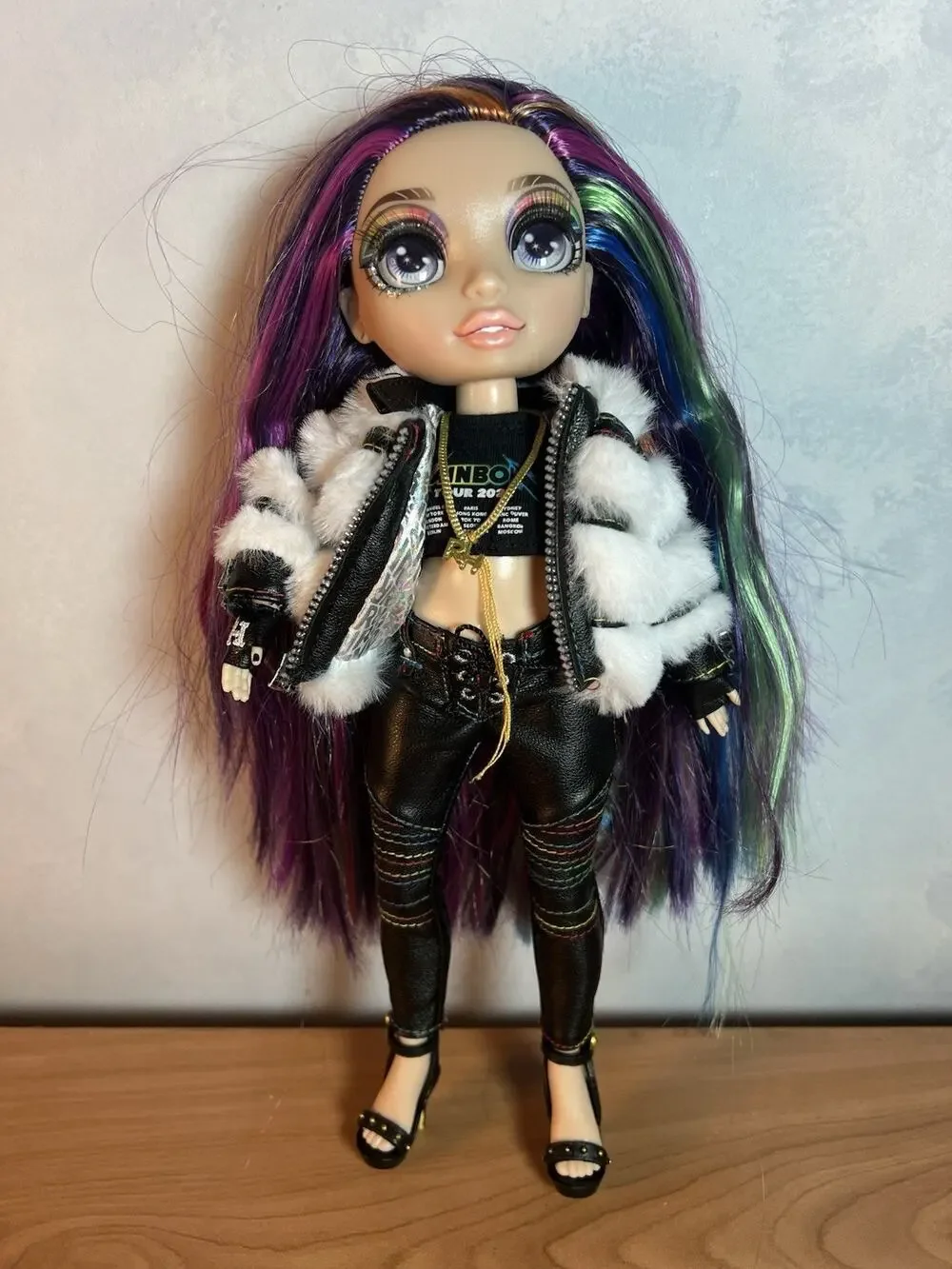 Rainbow High Rockstar Lyric Lucas Fashion Doll Original Outfit